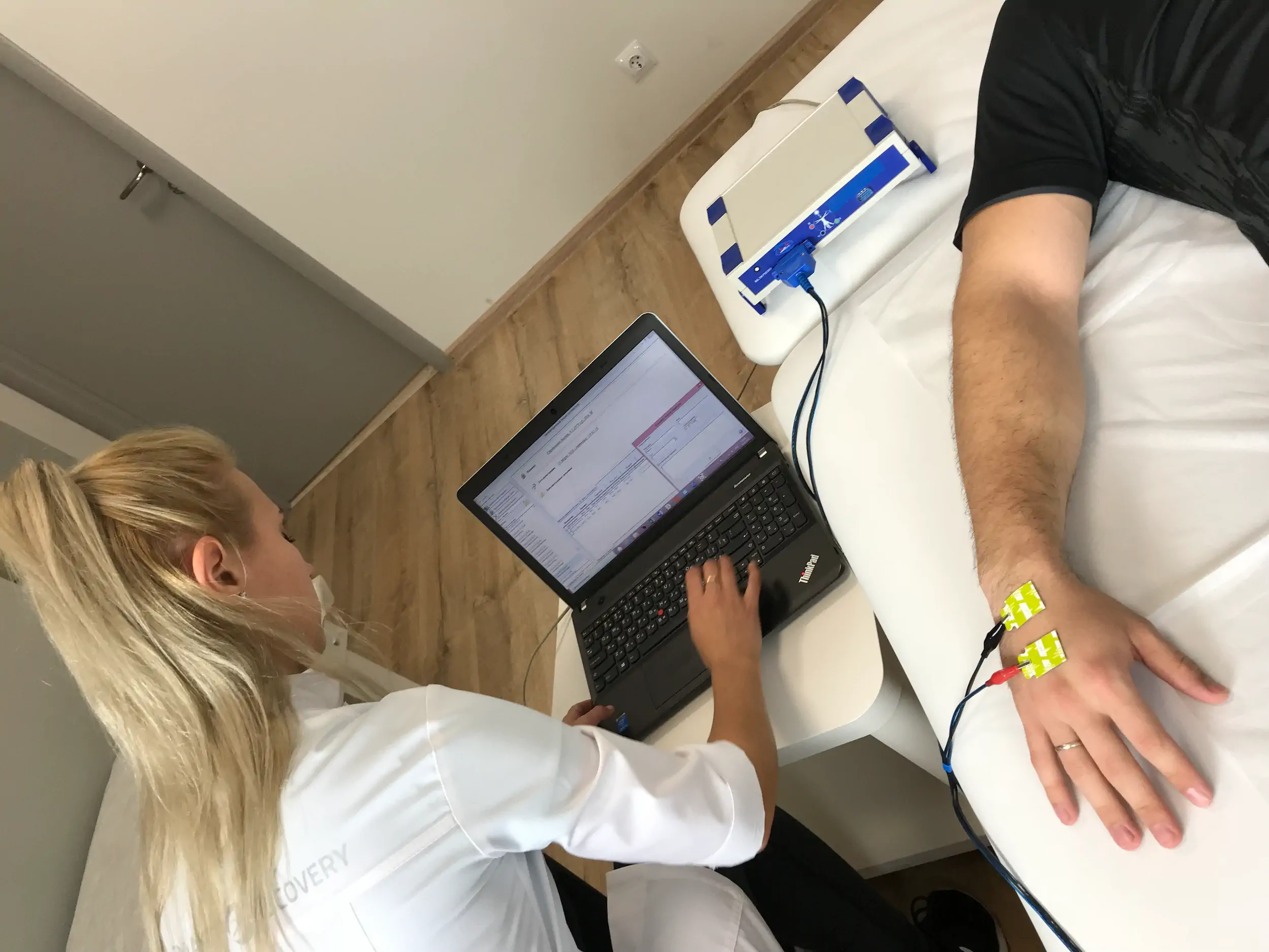 Фотогалерея: Биоимпедансный анализ - клиника SMART RECOVERY